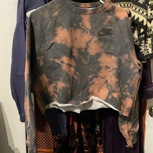 Nike air  vintage cut off distressed dyed crop sweatshirt size L